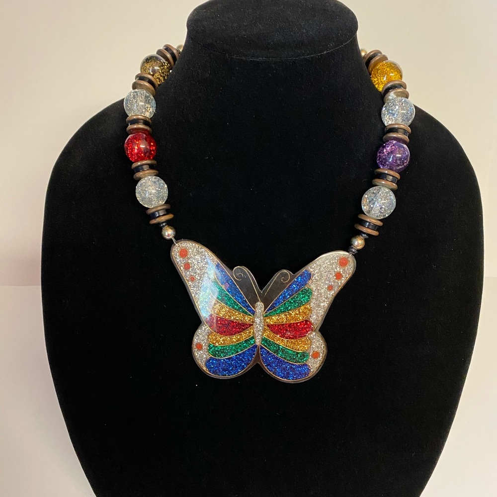 Vintage Lucite Necklace